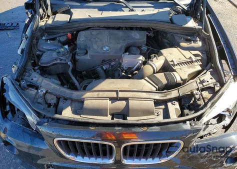 2015 BMW X1 Sdrive28I z USA, uszkodzony, nr VIN WBAVM1C52FV498802